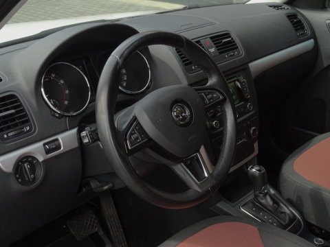 Škoda Yeti 1.4 TSI 123PK Elegance DSG / RNS / luxe pakket