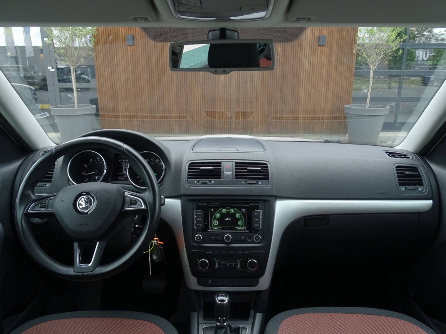 Škoda Yeti 1.4 TSI 123PK Elegance DSG / RNS / luxe pakket