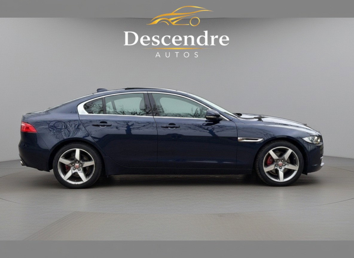 Jaguar XE
