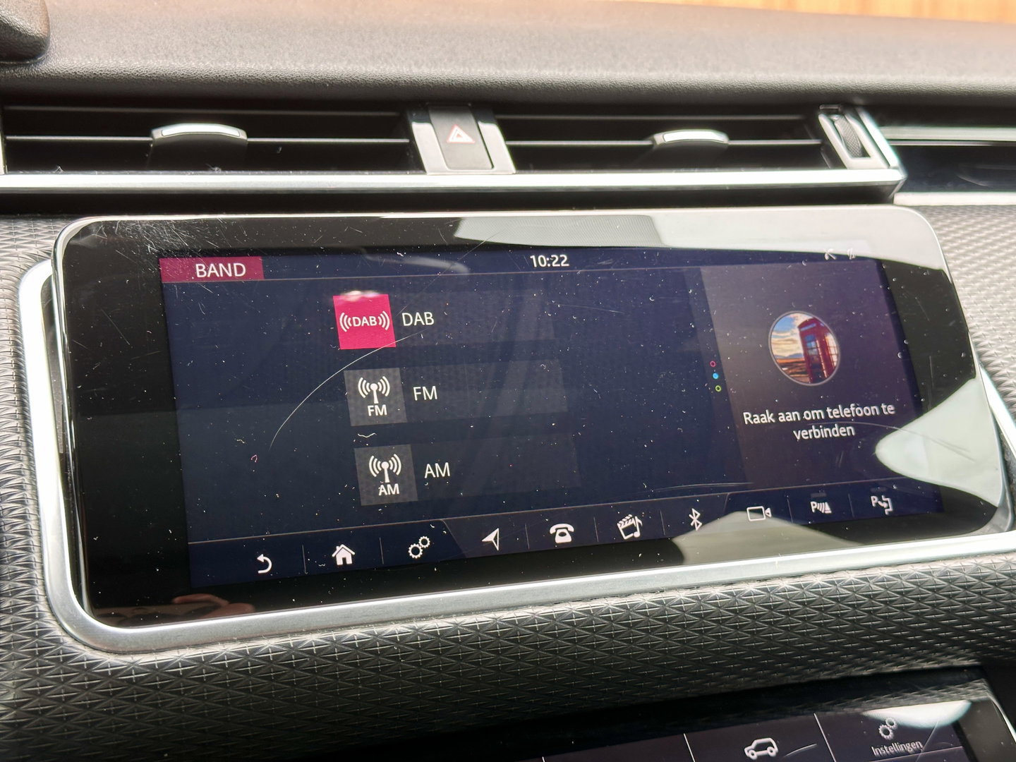 Land Rover Range Rover Velar 2.0 P300 Turbo AWD R-Dynamic S | Panoramadak | Navigatie | Keyless GO | Luchtvering | HUD | Camera | Zwarte Hemel |