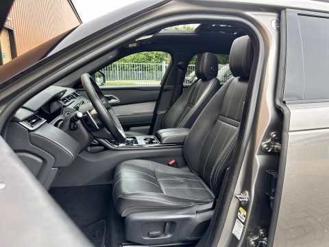 Land Rover Range Rover Velar 2.0 P300 Turbo AWD R-Dynamic S | Panoramadak | Navigatie | Keyless GO | Luchtvering | HUD | Camera | Zwarte Hemel |