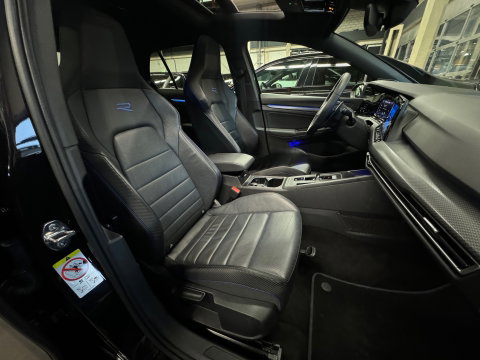 Volkswagen Golf 2.0 TSI R 4M Performance Pano|Akra|H/K