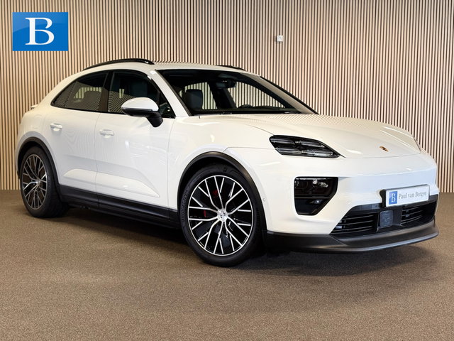 Porsche Macan - 4S 100kWh 449PK-LUCHTV.-PANO-HEAD UP-MATRIX-STOELEN 14 VOUDIG-VIERWIELSTURING-TREKHAAK