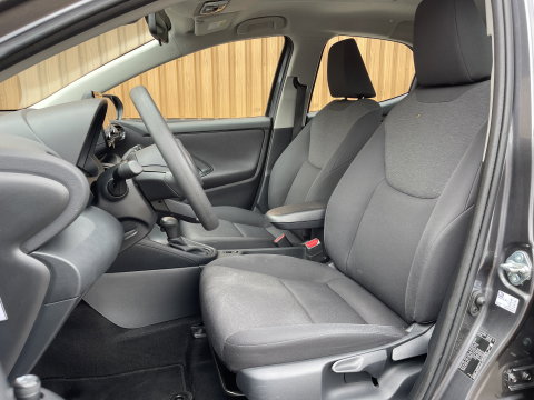Mazda 2 Hybrid 1.5 Pure | Automaat | Lane Assist | DAB | Bluetooth | Aircondtioning | Cruise Control |