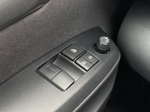 Mazda 2 Hybrid 1.5 Pure | Automaat | Lane Assist | DAB | Bluetooth | Aircondtioning | Cruise Control |