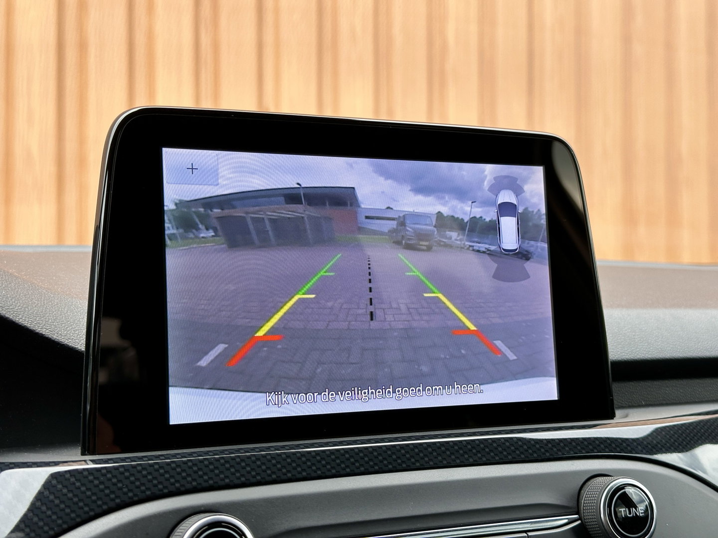 Ford FOCUS Wagon 1.0 EcoBoost Hybrid ST Line X Business | ACC | Achteruitrijcamera | Parkeersensoren | Stoel-/Stuur-/Voorruitverwarming | Apple Carplay | Android Auto | Keyless | Elektrische Achterklep | LED |