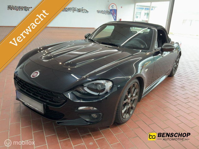 Fiat 124 Spider - 1.4 MultiAir Turbo Lusso Sport Leer Navi Camera Bose Slechts 9000 km!