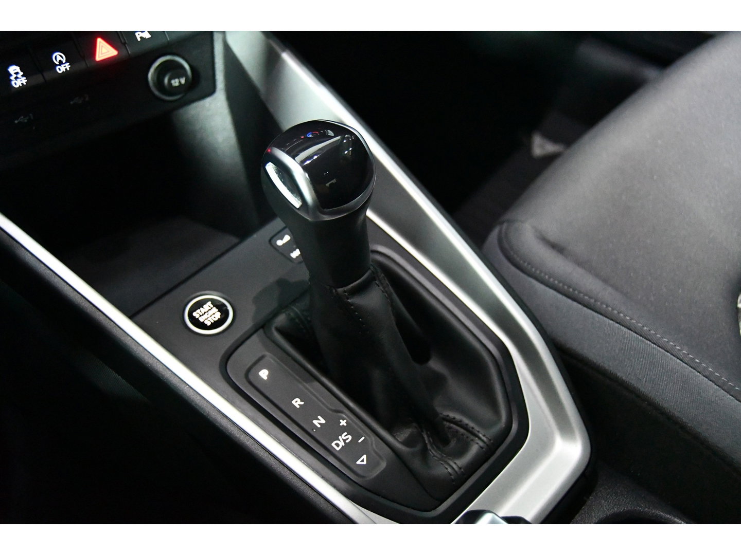 Audi A1 citycarver 30 TFSI, Camera, CarPlay, Automaat