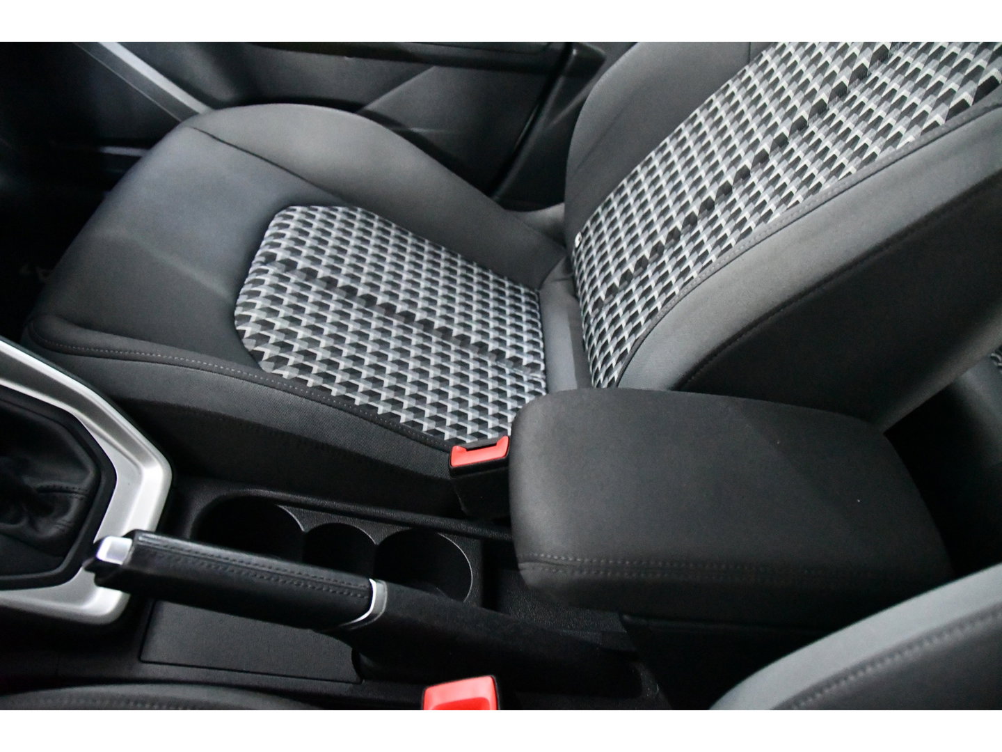 Audi A1 citycarver 30 TFSI, Camera, CarPlay, Automaat