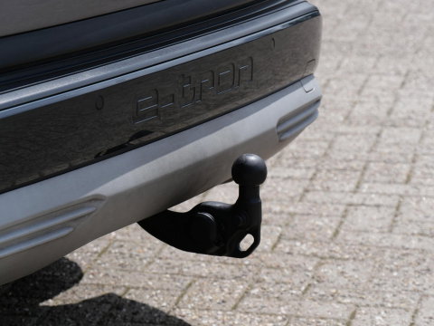 Audi Q4 e-tron 40 LAUNCH ED. ADVANCED PLUS/ PANORAMADAK/ TREKHAAK / ELEKT. STOELEN/ ADAPTIVE CRUISE