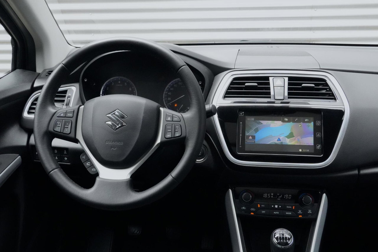 Suzuki S-Cross