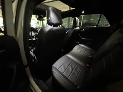 Volkswagen T-Roc 2.0 TSI 4Motion R Pano|Memory|Akrapovic|Keyless