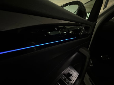 Volkswagen T-Roc 2.0 TSI 4Motion R Pano|Memory|Akrapovic|Keyless