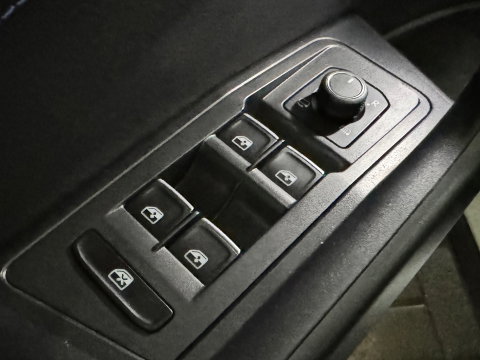Volkswagen T-Roc 2.0 TSI 4Motion R Pano|Memory|Akrapovic|Keyless