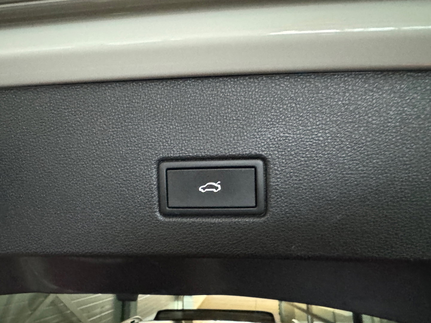 Volkswagen T-Roc 2.0 TSI 4Motion R Pano|Memory|Akrapovic|Keyless