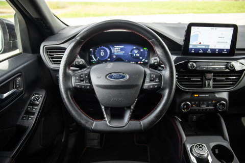 Ford Kuga 2.5 PHEV ST-Line PANORAMADAK / CARPLAY / TREKHAAK / DEALER ONDERHOUDEN / CAMERA
