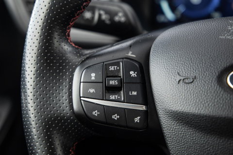 Ford Kuga 2.5 PHEV ST-Line PANORAMADAK / CARPLAY / TREKHAAK / DEALER ONDERHOUDEN / CAMERA