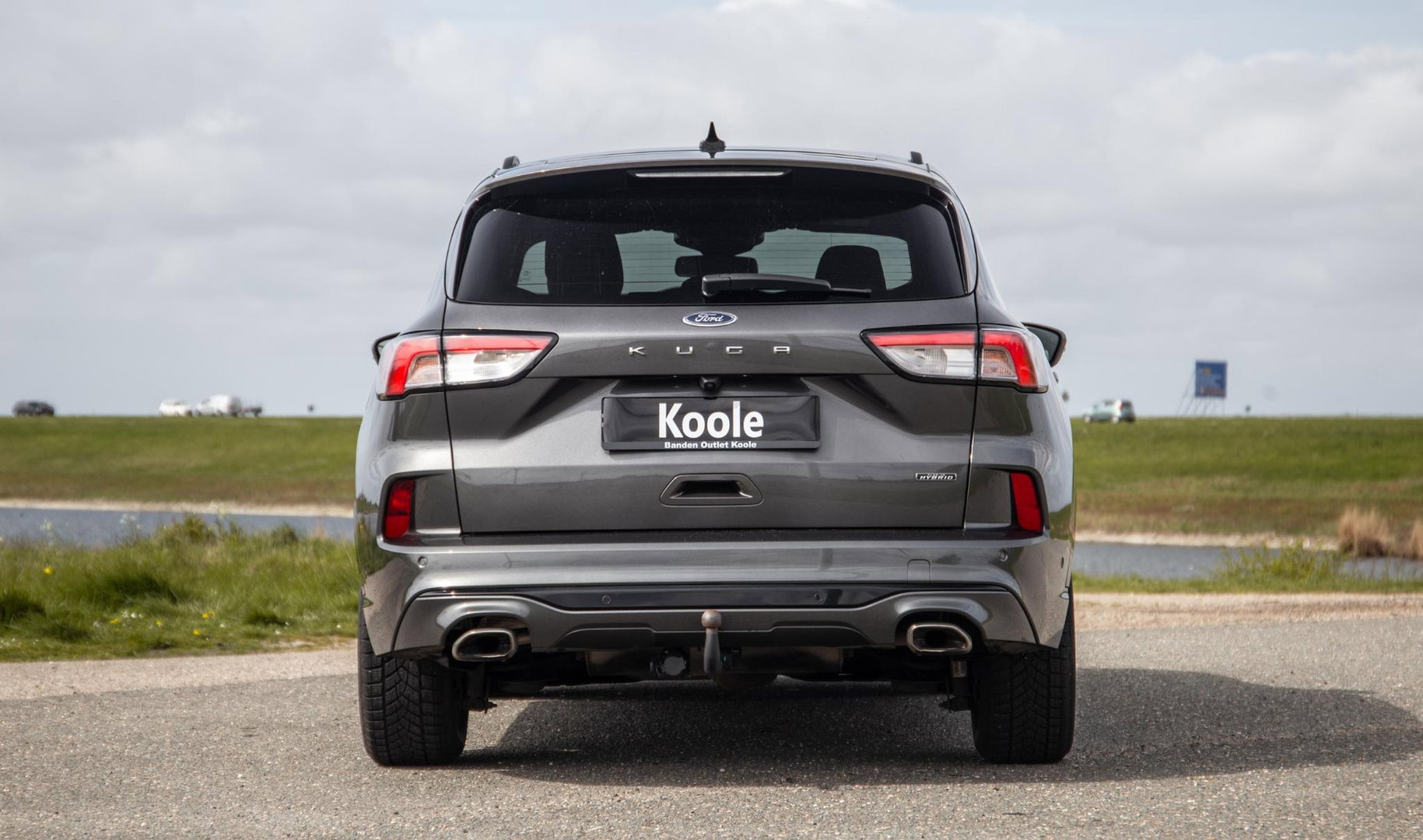 Ford Kuga 2.5 PHEV ST-Line PANORAMADAK / CARPLAY / TREKHAAK / DEALER ONDERHOUDEN / CAMERA