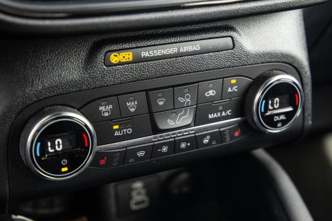 Ford Kuga 2.5 PHEV ST-Line PANORAMADAK / CARPLAY / TREKHAAK / DEALER ONDERHOUDEN / CAMERA