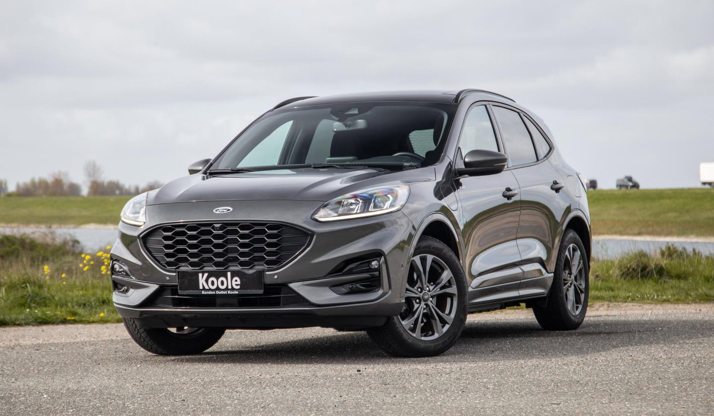 Ford Kuga 2.5 PHEV ST-Line PANORAMADAK / CARPLAY / TREKHAAK / DEALER ONDERHOUDEN / CAMERA