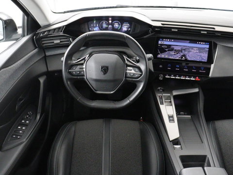 Peugeot 308 1.6 HYbrid 180 Allure Pack Business | SOH 93,8% | Trekhaak | Adaptive cruise | Half leder | Camera | Carplay | Navigatie | Keyless | Full LED | Parkeerhulp | Climate control | PHEV | Plug In