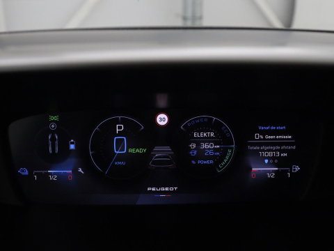 Peugeot 308 1.6 HYbrid 180 Allure Pack Business | SOH 93,8% | Trekhaak | Adaptive cruise | Half leder | Camera | Carplay | Navigatie | Keyless | Full LED | Parkeerhulp | Climate control | PHEV | Plug In