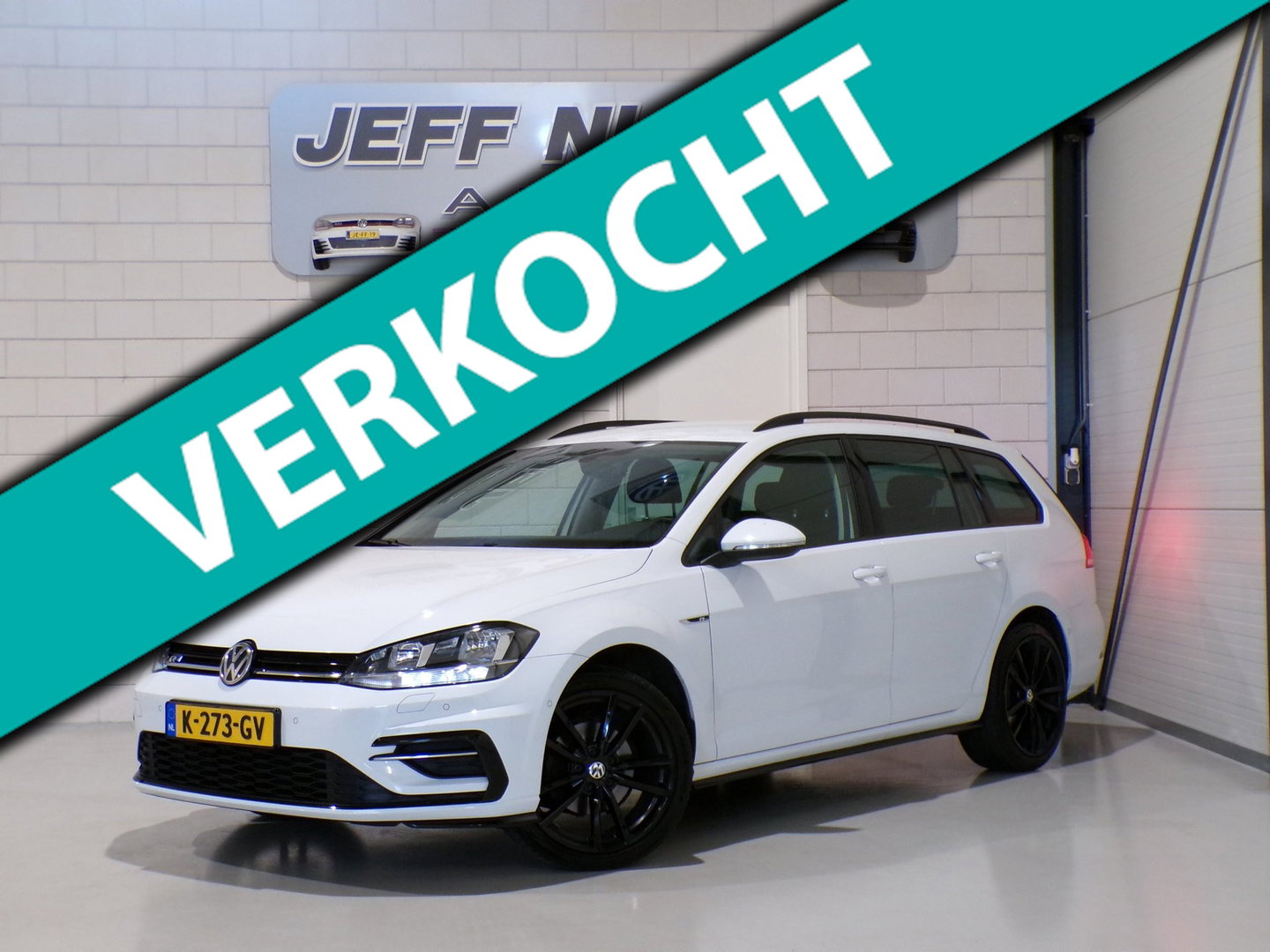 Volkswagen Golf Variant 1.4 TSI Highline R-Line Trekhaak Apple-carplay Stoelverwarming Camera Parkeersensoren Massage Garantie