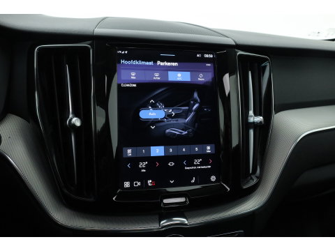 Volvo XC60 2.0 T6 Plug-in hybrid AWD Plus Bright | SOH 99.5 % | Long Range | Leer | ACC | Stoel + stuurverw. | 20 inch | camera |