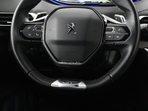 Peugeot 3008 1.6 HYbrid 225 GT Pack Business | SOH 92,5% | Stoelverwarming | Focal Sound | Adaptive cruise | 360 Camera | Alcantara | Carplay | Massage | Memory | Navigatie | Park Assist | PHEV | Plug In