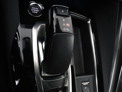 Peugeot 3008 1.6 HYbrid 225 GT Pack Business | SOH 92,5% | Stoelverwarming | Focal Sound | Adaptive cruise | 360 Camera | Alcantara | Carplay | Massage | Memory | Navigatie | Park Assist | PHEV | Plug In