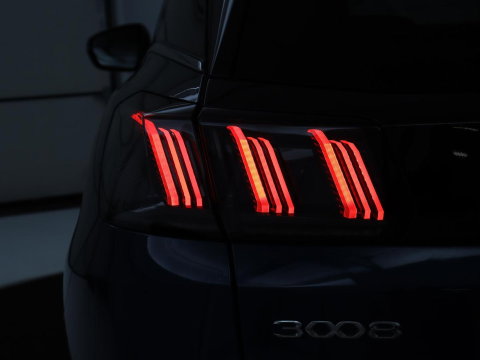 Peugeot 3008 1.6 HYbrid 225 GT Pack Business | SOH 92,5% | Stoelverwarming | Focal Sound | Adaptive cruise | 360 Camera | Alcantara | Carplay | Massage | Memory | Navigatie | Park Assist | PHEV | Plug In