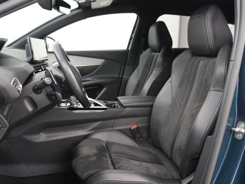 Peugeot 3008 1.6 HYbrid 225 GT Pack Business | SOH 92,5% | Stoelverwarming | Focal Sound | Adaptive cruise | 360 Camera | Alcantara | Carplay | Massage | Memory | Navigatie | Park Assist | PHEV | Plug In