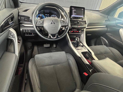 Mitsubishi Eclipse Cross 2.4 PHEV Intense+ AUTOMAAT|CRUISE|NAVI|APPLECARPLAY|CAMERA