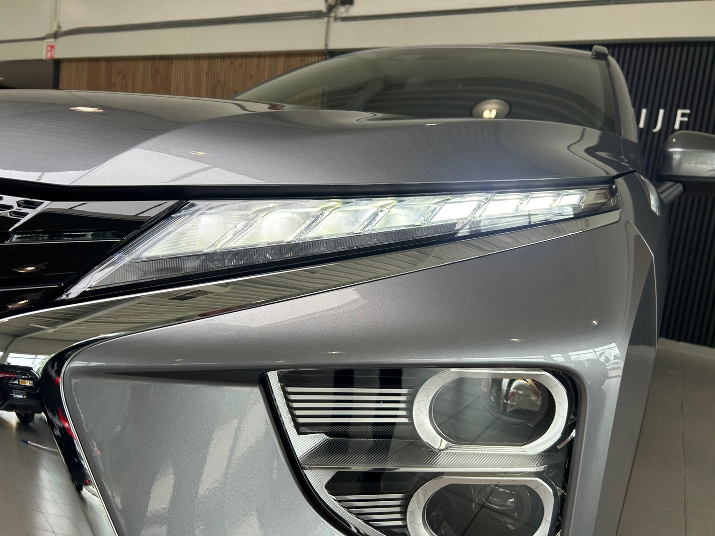Mitsubishi Eclipse Cross 2.4 PHEV Intense+ AUTOMAAT|CRUISE|NAVI|APPLECARPLAY|CAMERA