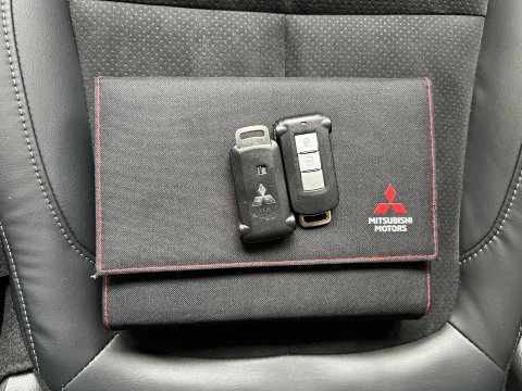 Mitsubishi Eclipse Cross 2.4 PHEV Intense+ AUTOMAAT|CRUISE|NAVI|APPLECARPLAY|CAMERA