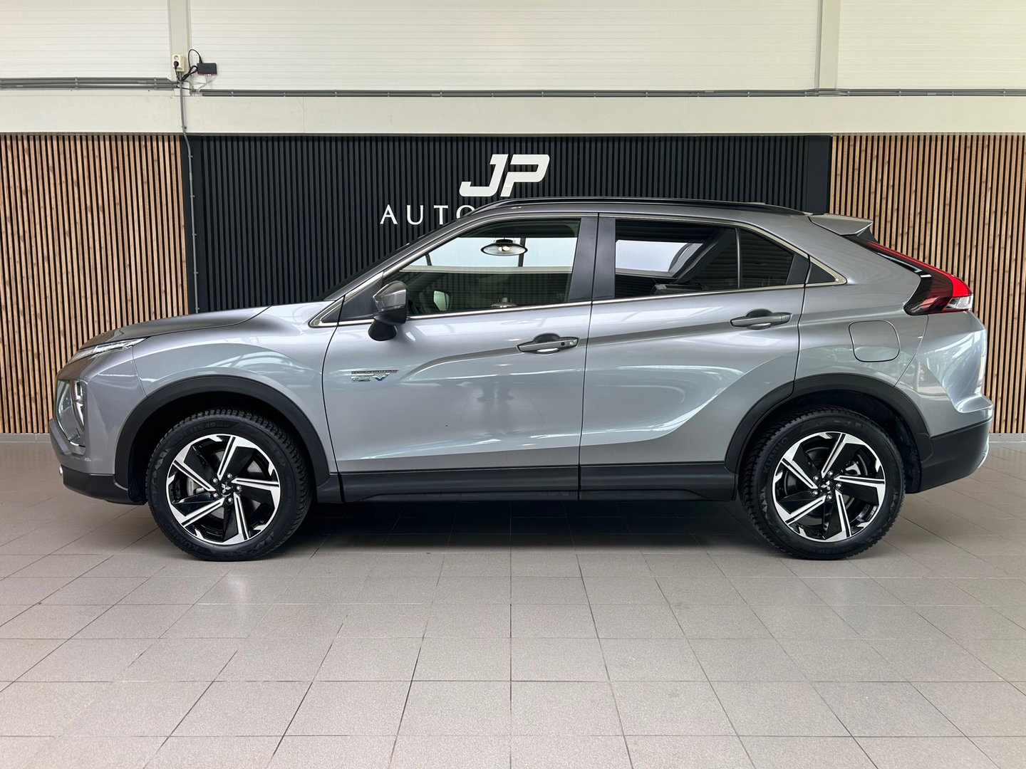 Mitsubishi Eclipse Cross 2.4 PHEV Intense+ AUTOMAAT|CRUISE|NAVI|APPLECARPLAY|CAMERA