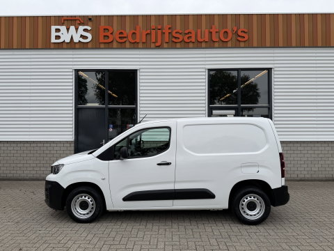 Peugeot Partner 1.5 BlueHDI Premium / euro 6 / bpm vrij / vaste prijs rijklaar € 10.950 ex btw / lease vanaf € 185 / airco / cruise / apple carplay / android auto