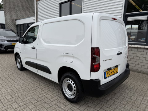Peugeot Partner 1.5 BlueHDI Premium / euro 6 / bpm vrij / vaste prijs rijklaar € 10.950 ex btw / lease vanaf € 185 / airco / cruise / apple carplay / android auto