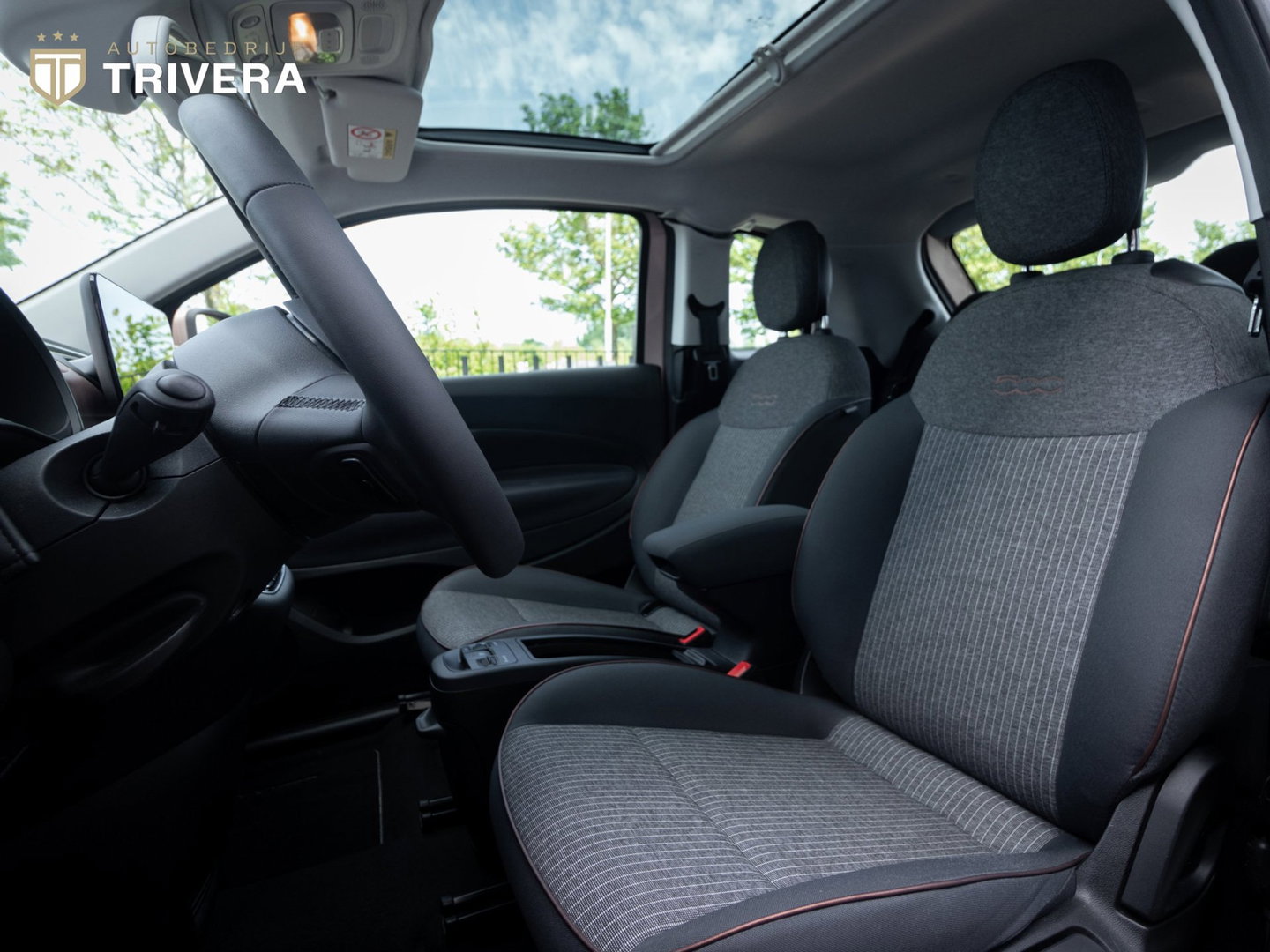 Fiat 500 3+1 Nouvelle 42kWh l SoH 94% l BTW auto l Carplay l SKYDOME l LMV l BTW auto l 410km actieradius l ALS NIEUW