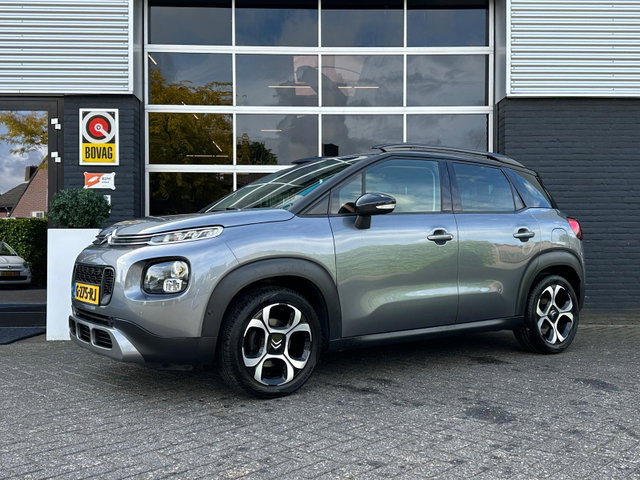 Citroën C3 Aircross - 1.2 S&S Shine Automaat, Camera, CarPlay, Cruise, Trekhaak, Head-Up, PDC