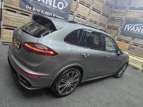 Porsche Cayenne 3.6 GTS Pano Alcantara Carbon Sport chrono Softclose trekhaak 21"LM