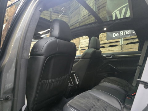 Porsche Cayenne 3.6 GTS Pano Alcantara Carbon Sport chrono Softclose trekhaak 21"LM