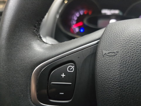 Renault Clio 0.9 TCe Limited Navigatie Airconditioning Cruise PDC 16"LM