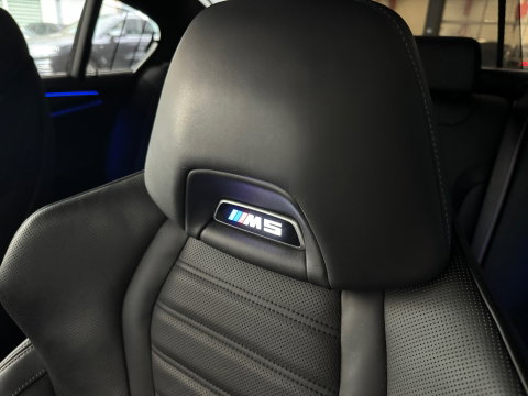 BMW 5 Serie M5 Competition Keramisch|Carbon|HuD|B&W|Frozen