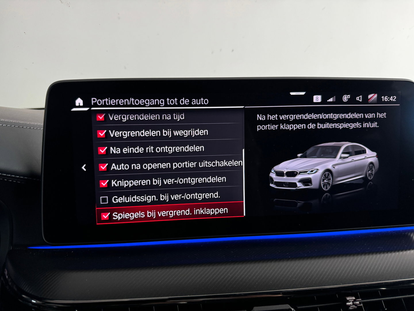 BMW 5 Serie M5 Competition Keramisch|Carbon|HuD|B&W|Frozen