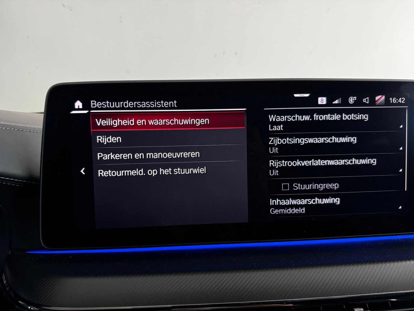 BMW 5 Serie M5 Competition Keramisch|Carbon|HuD|B&W|Frozen