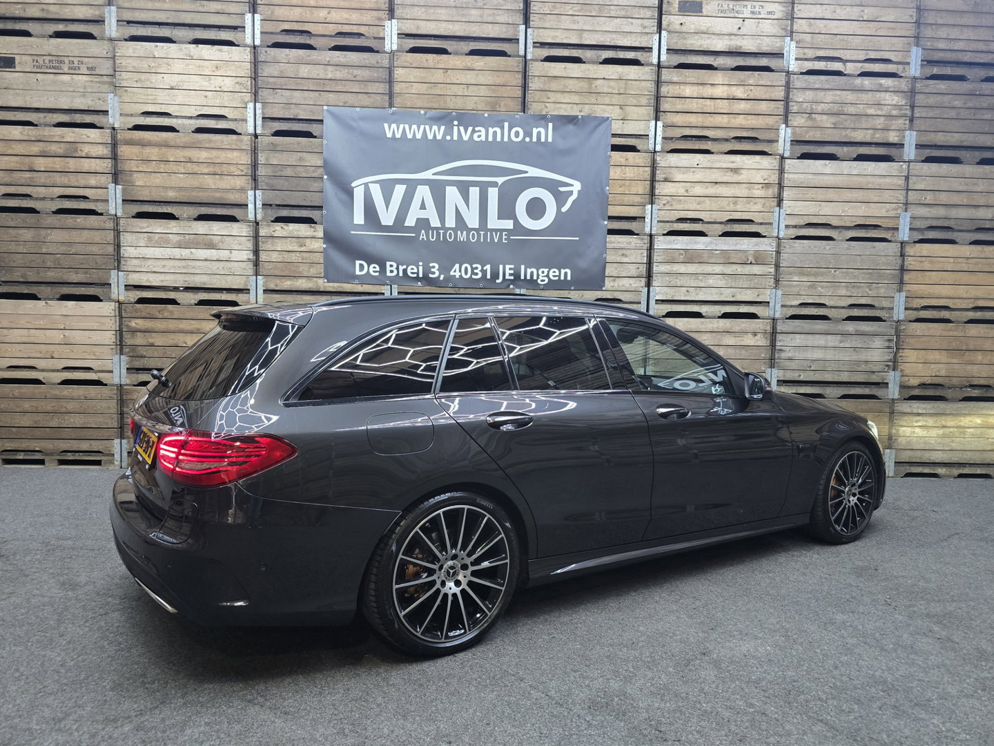 Mercedes-Benz C-Klasse Estate 300 e Advantage Pack AMG Pano Luchtvering BNS Plus LED 19"LM