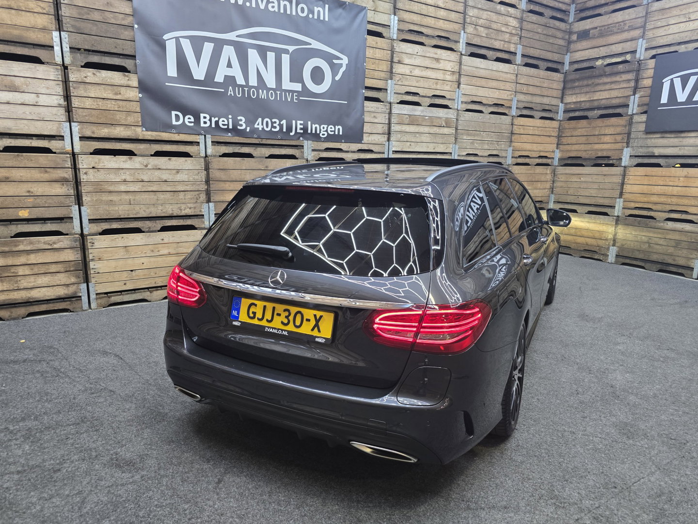 Mercedes-Benz C-Klasse Estate 300 e Advantage Pack AMG Pano Luchtvering BNS Plus LED 19"LM