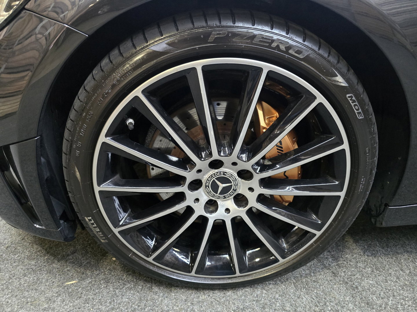 Mercedes-Benz C-Klasse Estate 300 e Advantage Pack AMG Pano Luchtvering BNS Plus LED 19"LM