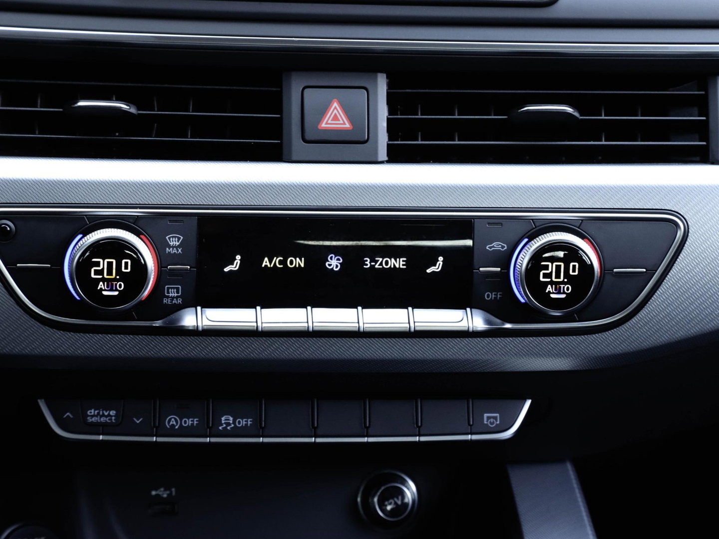 Audi A4 Avant 35 TFSI Sport Edition 150pk | Clima | Trekhaak | Elek Achterklep